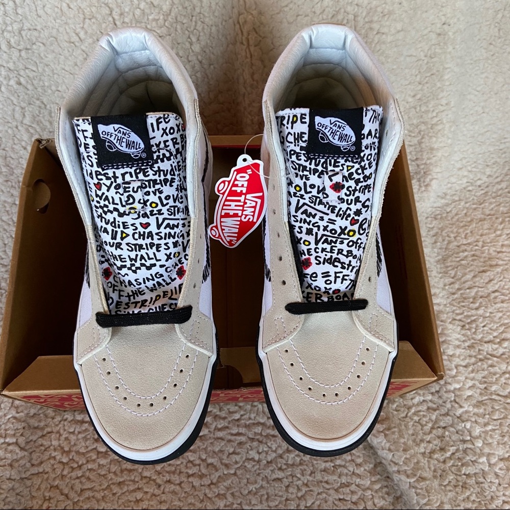 NWT Vans Sk8-Hi Reissue DIY Skate Shoe W 7, M 5.5 - Picture 4 of 8